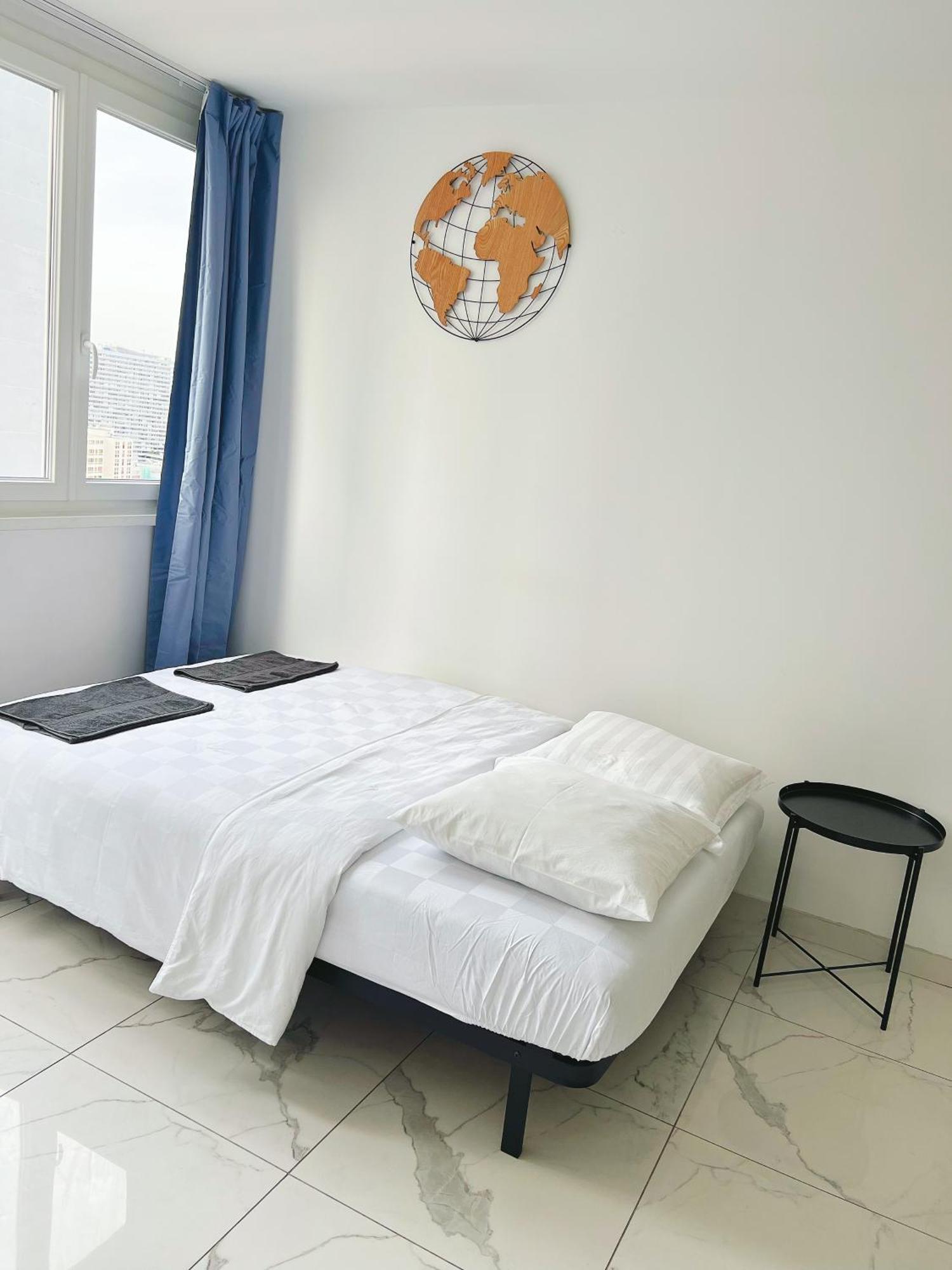 פריז Apartment Near Subway And Supermarket מראה חיצוני תמונה